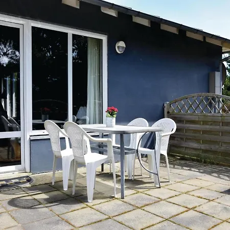 Дом отдыха Three Bedroom Holiday In Ринкёбинг